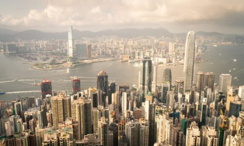 Metropoly a voda XVII: V Hongkongu stavajú namiesto letiska uhlíkovo neutrálnu smart štvrť
